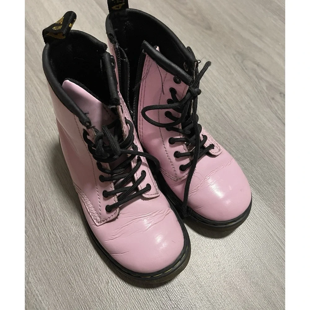 Dr. Martens‎ 1460 Air Wair Pastel Pink Patent Toddler 10c Boots